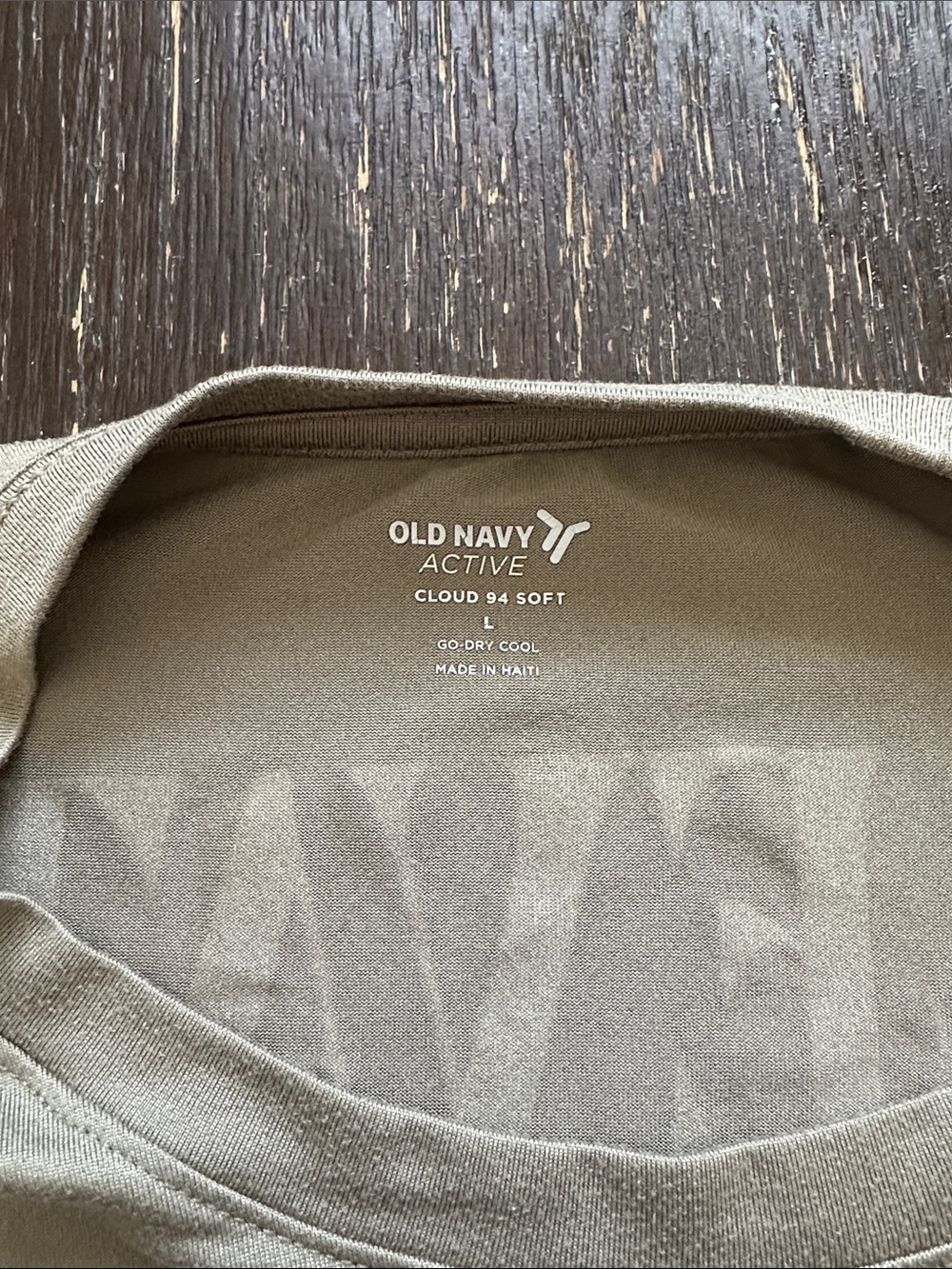Old Navy Olive Short-Sleeve Pocket Tee with Palm Graphic - Picture 2 of 3